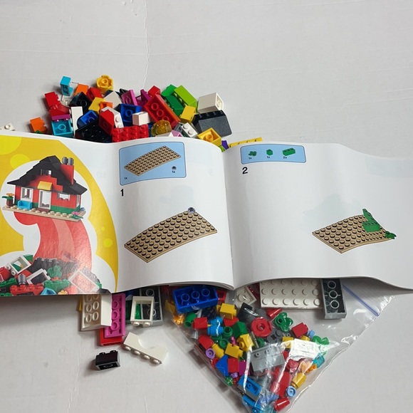11008 lego pieces
